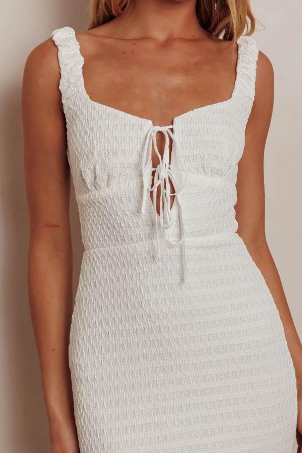 Bella White Maxi Dress – Elegant Stretch Maxi