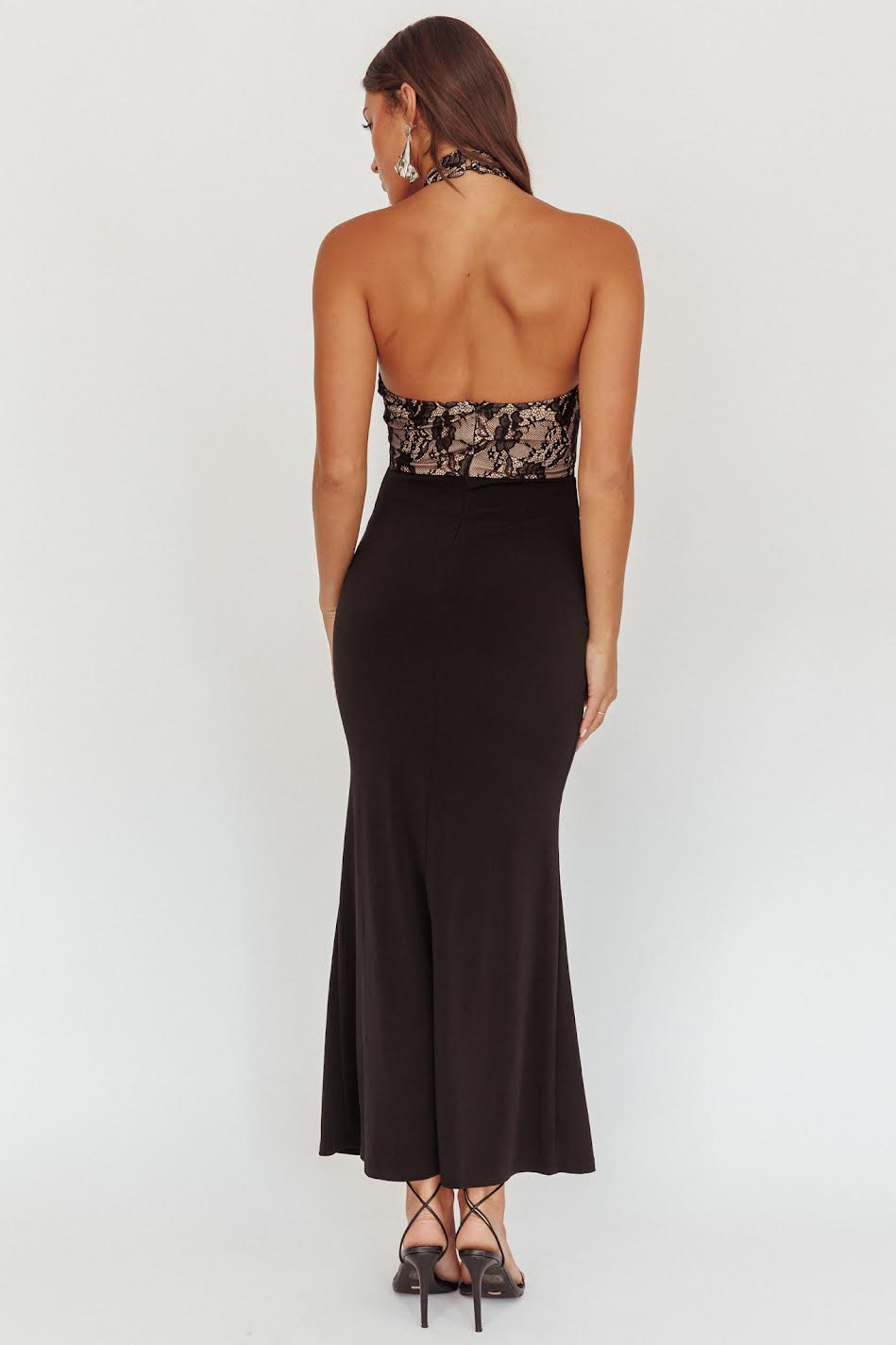 Elegant Lace Halter Maxi Dress – Black Evening Gown